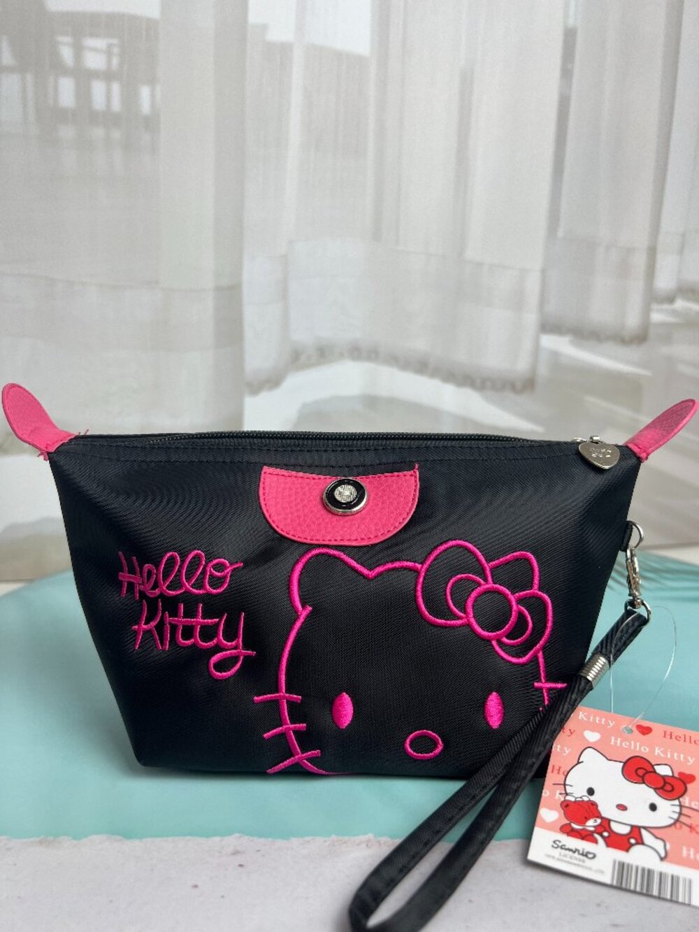 Hello Kitty MAKEUP BAG